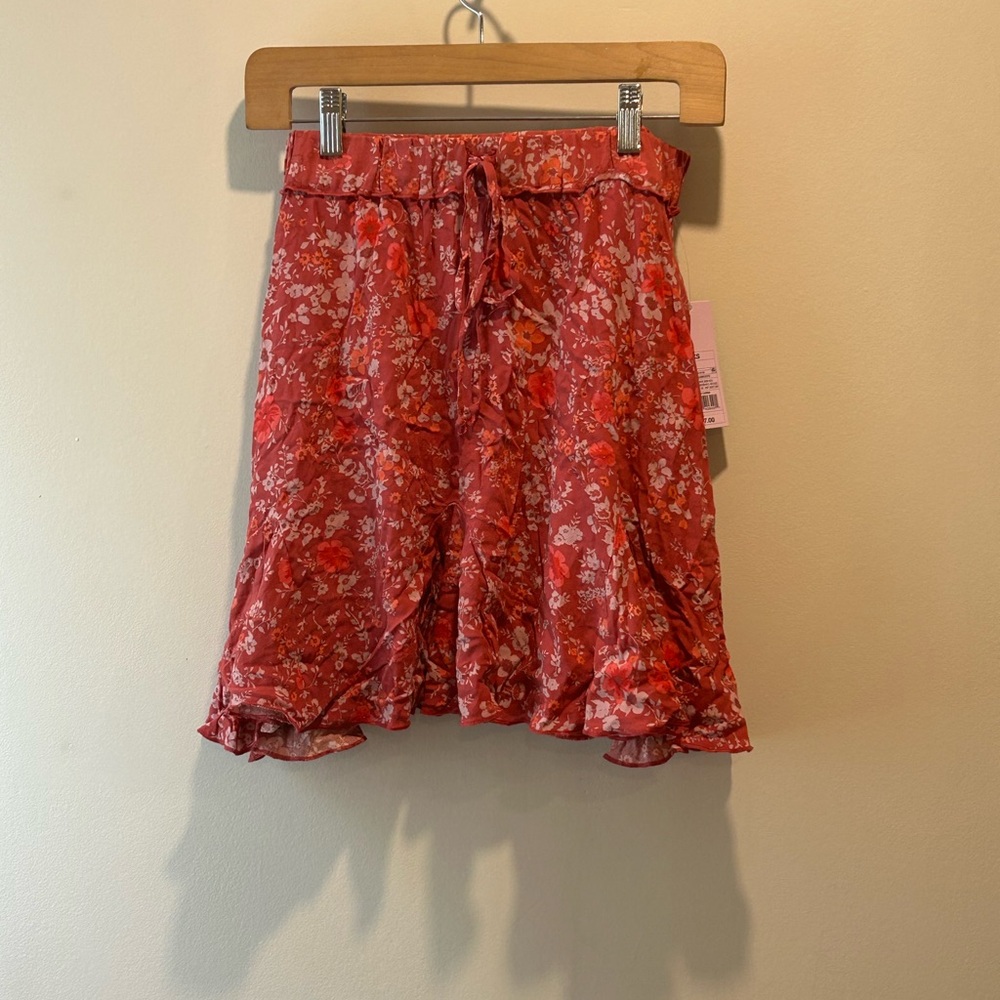 Red and White Ruffled Mini Fit and Flare Set - Picture 2 of 11